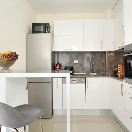 Sunshine דירה טרוגיר