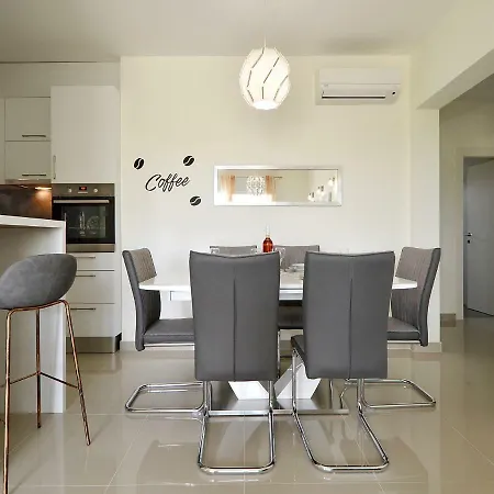 Lägenhet Sunshine Trogir